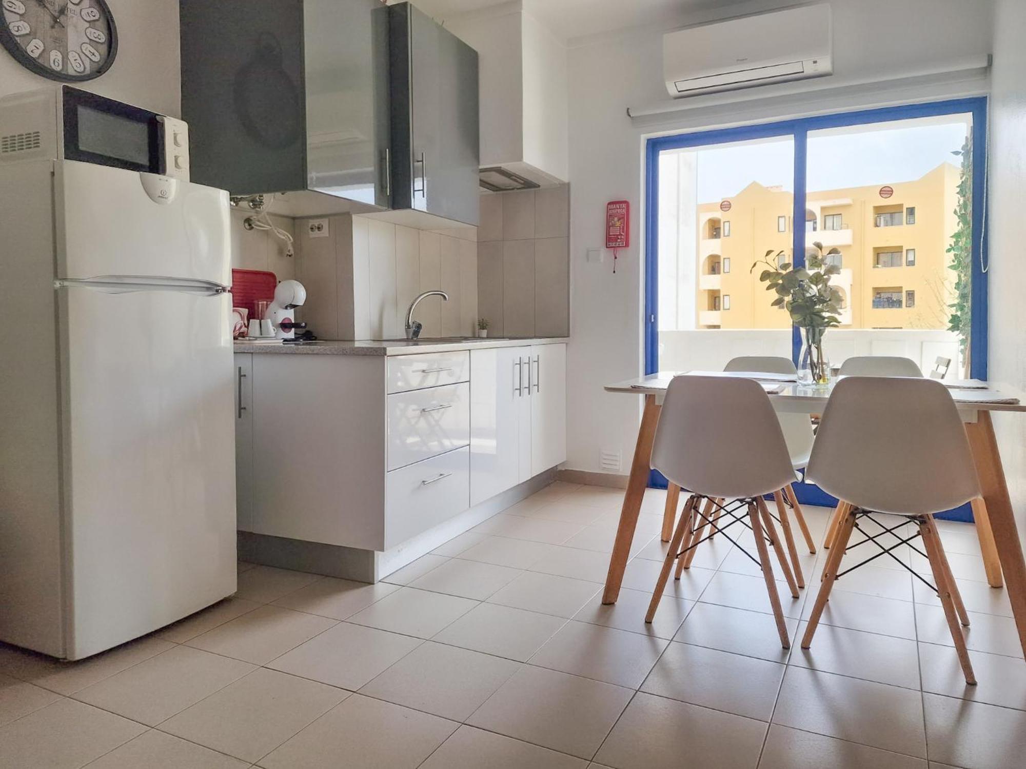 Apart Praia Da Rocha - Ac - Wifi - By Bedzy Портиман Екстериор снимка